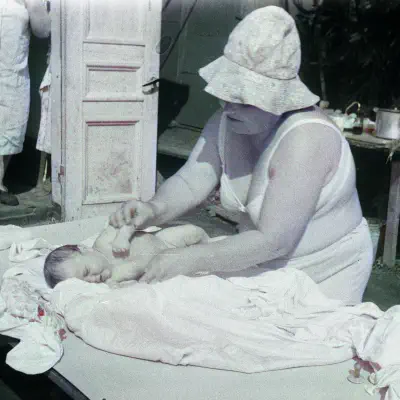 color/_DSF1924_CLR.jpg